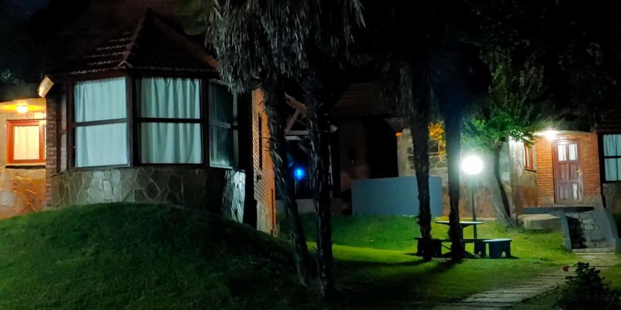 Cabanas El Refugio De Los Pajaros Merlo Kültér fotó