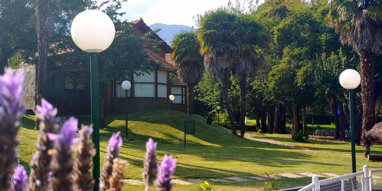 Cabanas El Refugio De Los Pajaros Merlo Kültér fotó